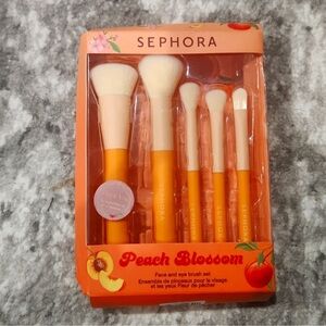 Sephora Peach Blossom Brush Set with Orange Handles